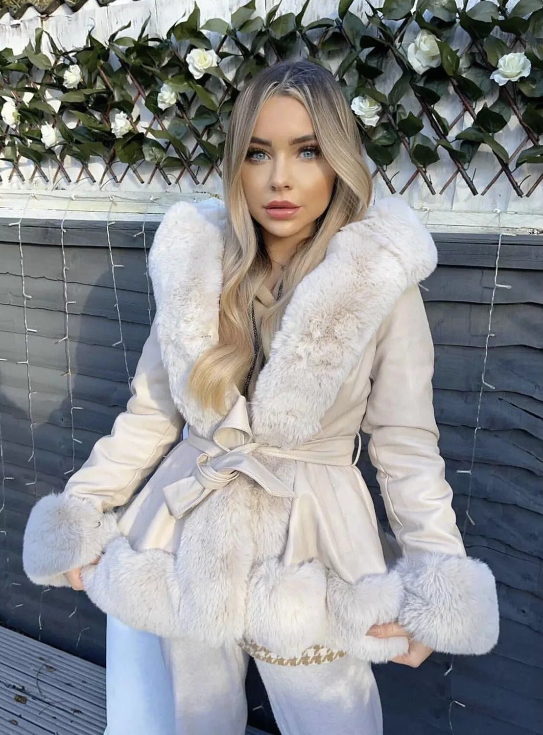 Women's Posh Faux Fur Coat